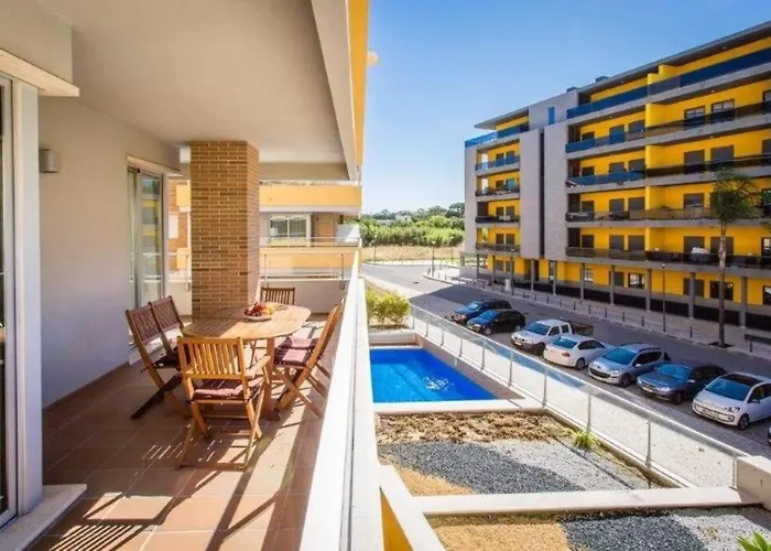 Varandas Golden Apartman Quarteira